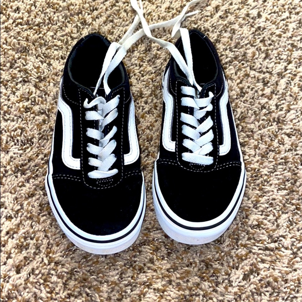 Black vans shoes!